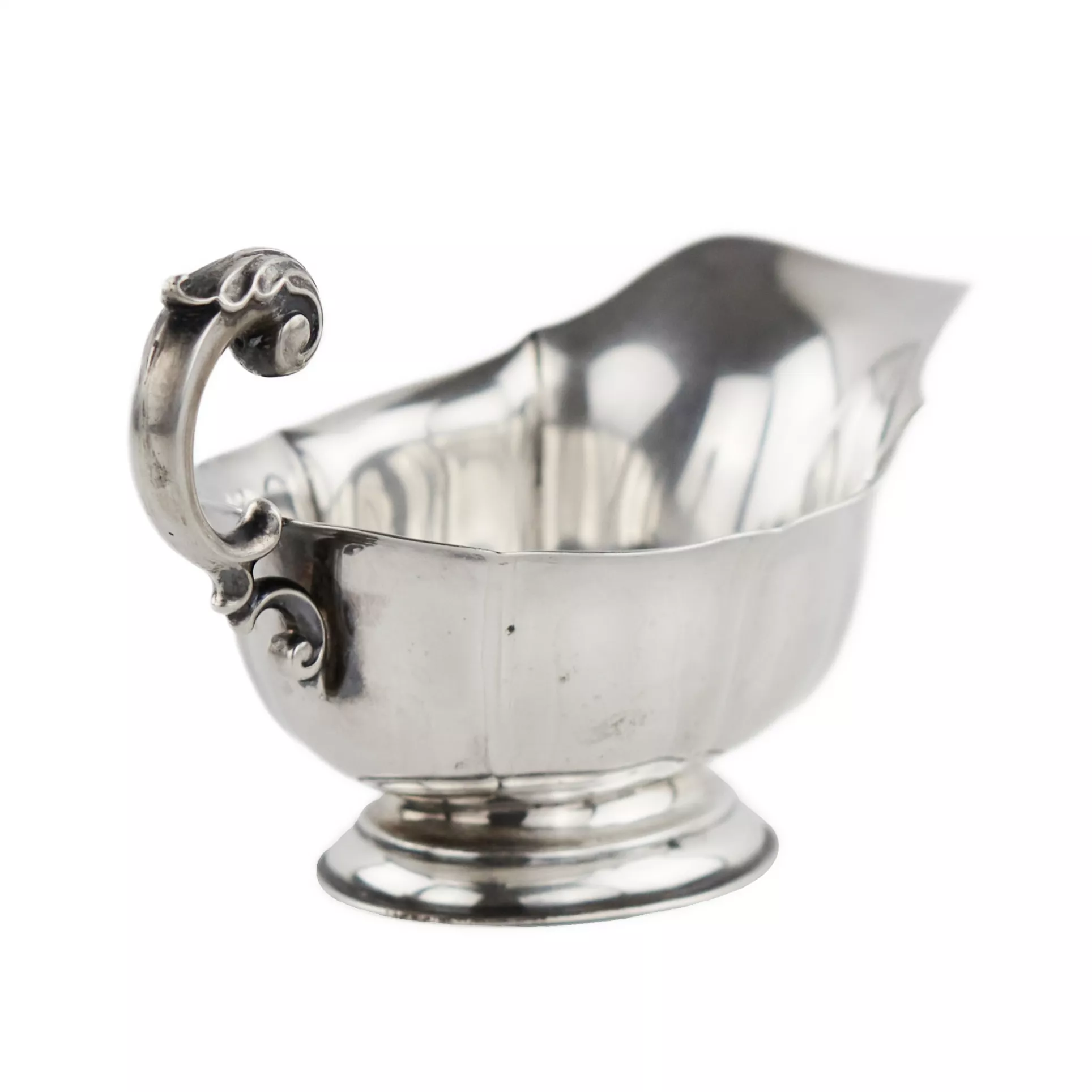 Crémier en argent du fournisseur de la cour impériale V. Morozov. Moscou. 1908-1917 