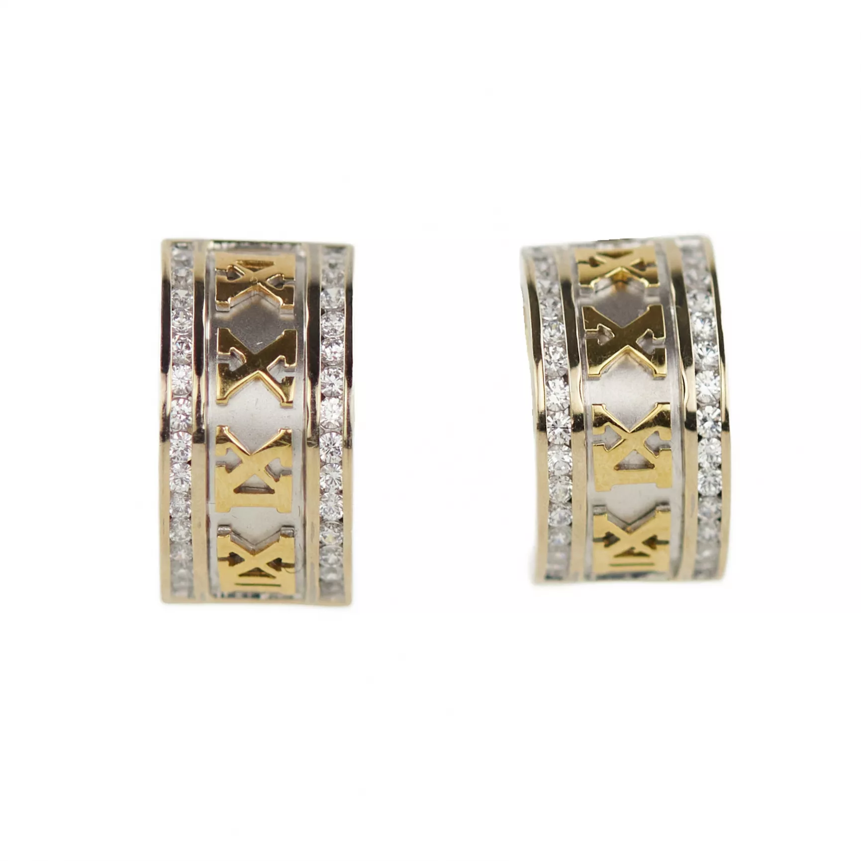 Boucles d&39;oreilles ruban, semi-circulaires, en or bicolore, 750 carats, avec diamants. 13,28 grammes. 