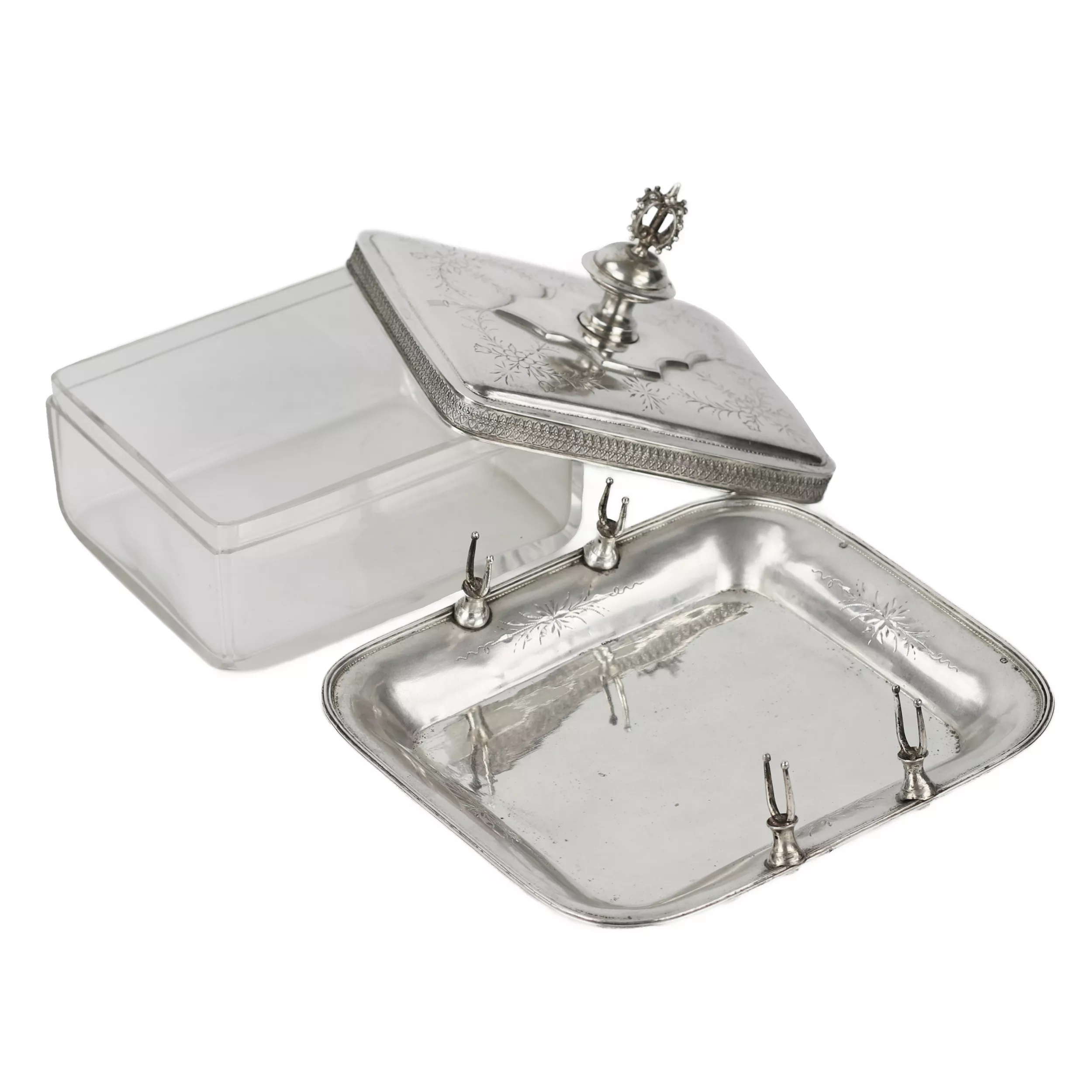 Huileur autrichien en argent avec verre. Le tournant des XIXe-XXe siècles. 