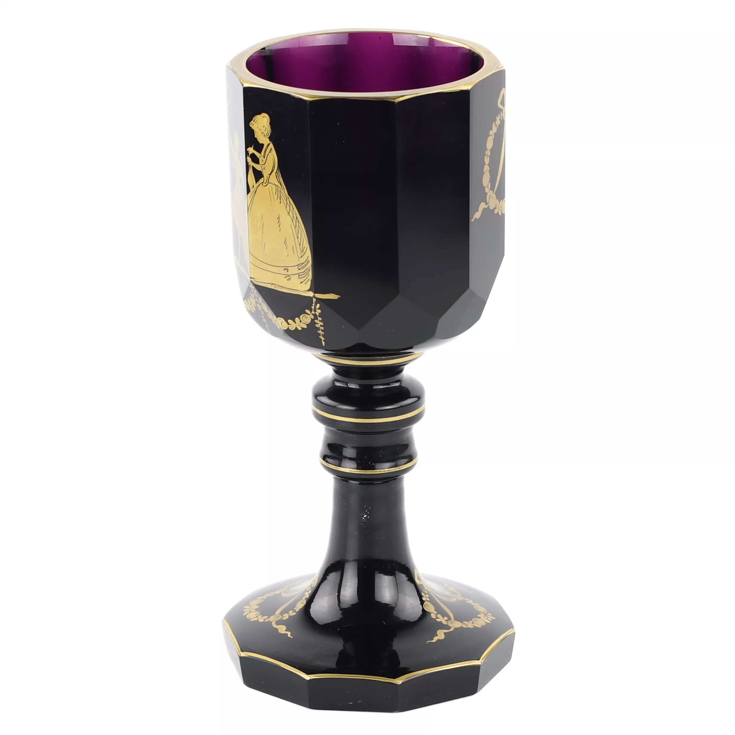 GOBELET DÉCAGONAL EN CRISTAL VIOLET À DÉCOR DORÉ SAINT-PÉTERSBOURG, ANNÉES 1810 MANUFACTURE IMPÉRIALE DE VERRE