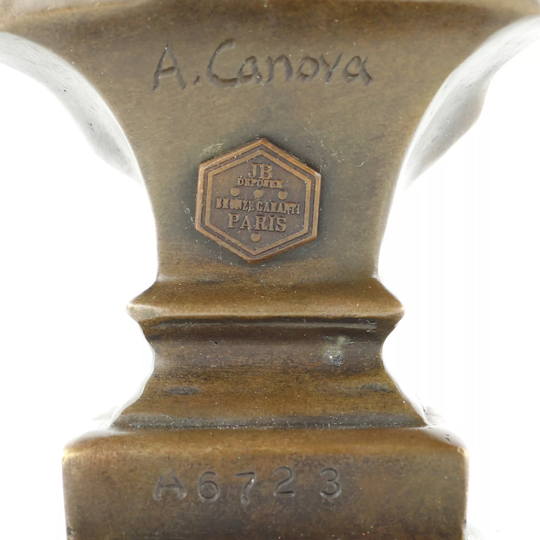 А. CANOVA. Бронзовый бюст Наполеона.