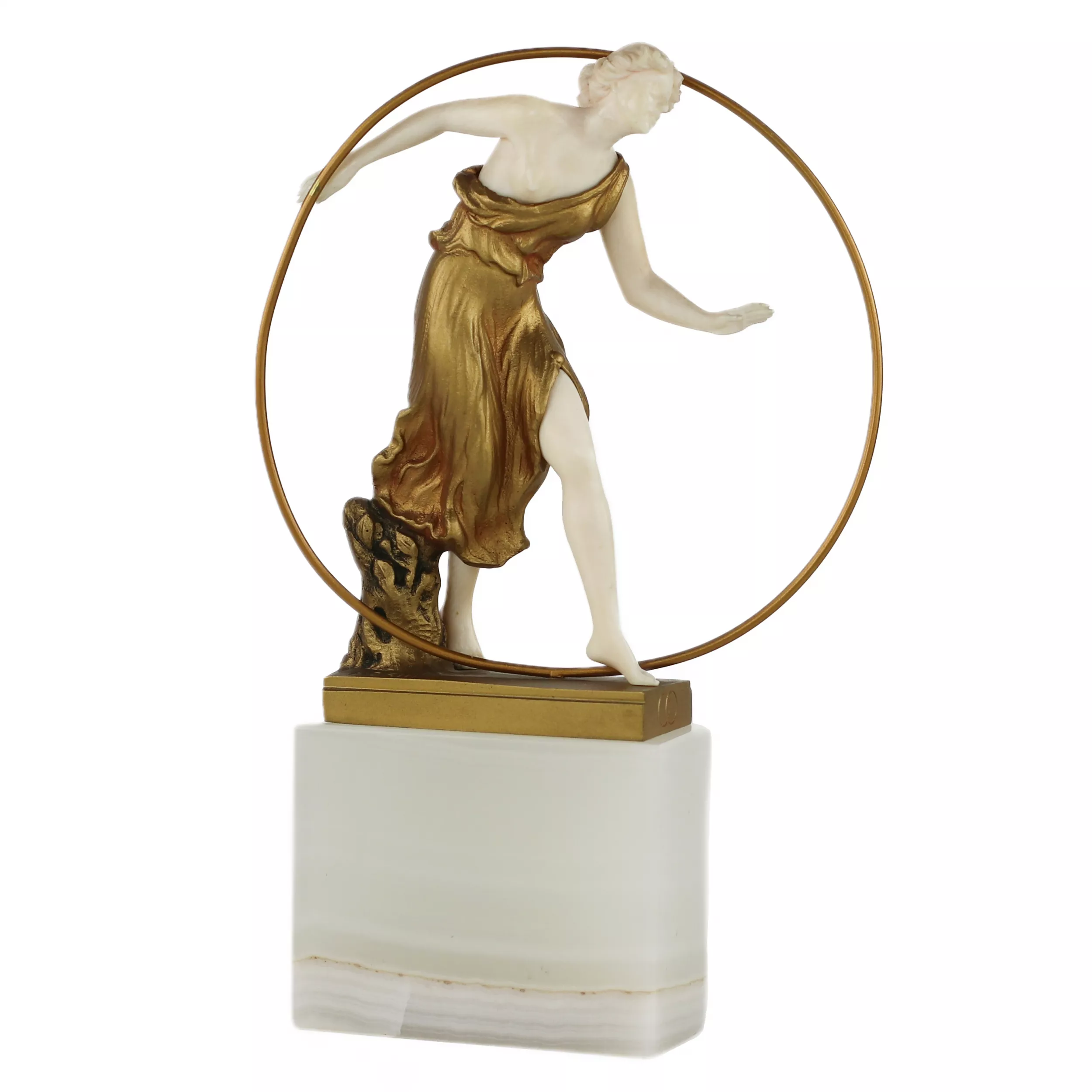 WOMAN WITH A HOOP. CHRYSÉLÉPHANTINE SCULPTURE BY GEORGES MORIN. FRANCE, CIRCA 1920