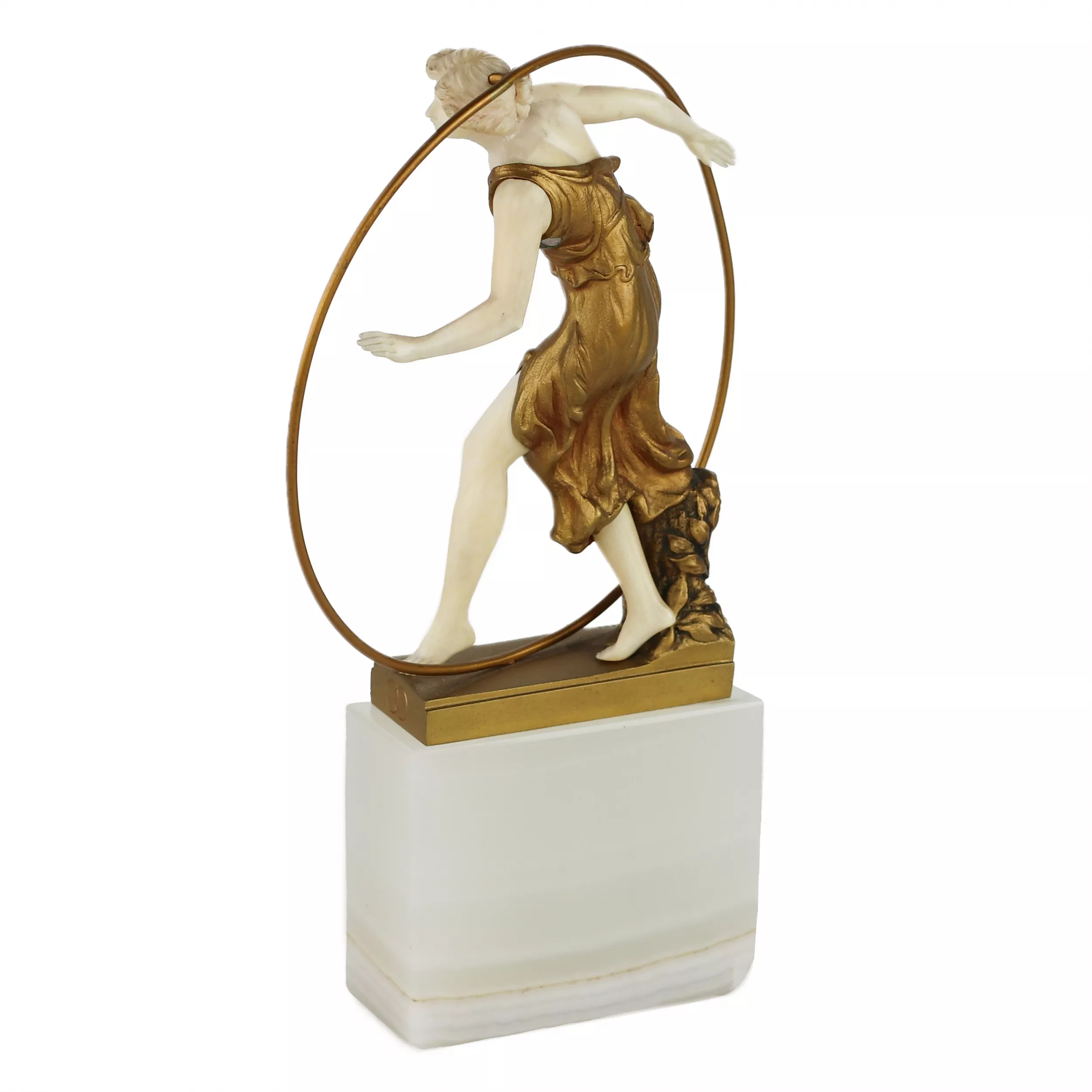 WOMAN WITH A HOOP. CHRYSÉLÉPHANTINE SCULPTURE BY GEORGES MORIN. FRANCE, CIRCA 1920