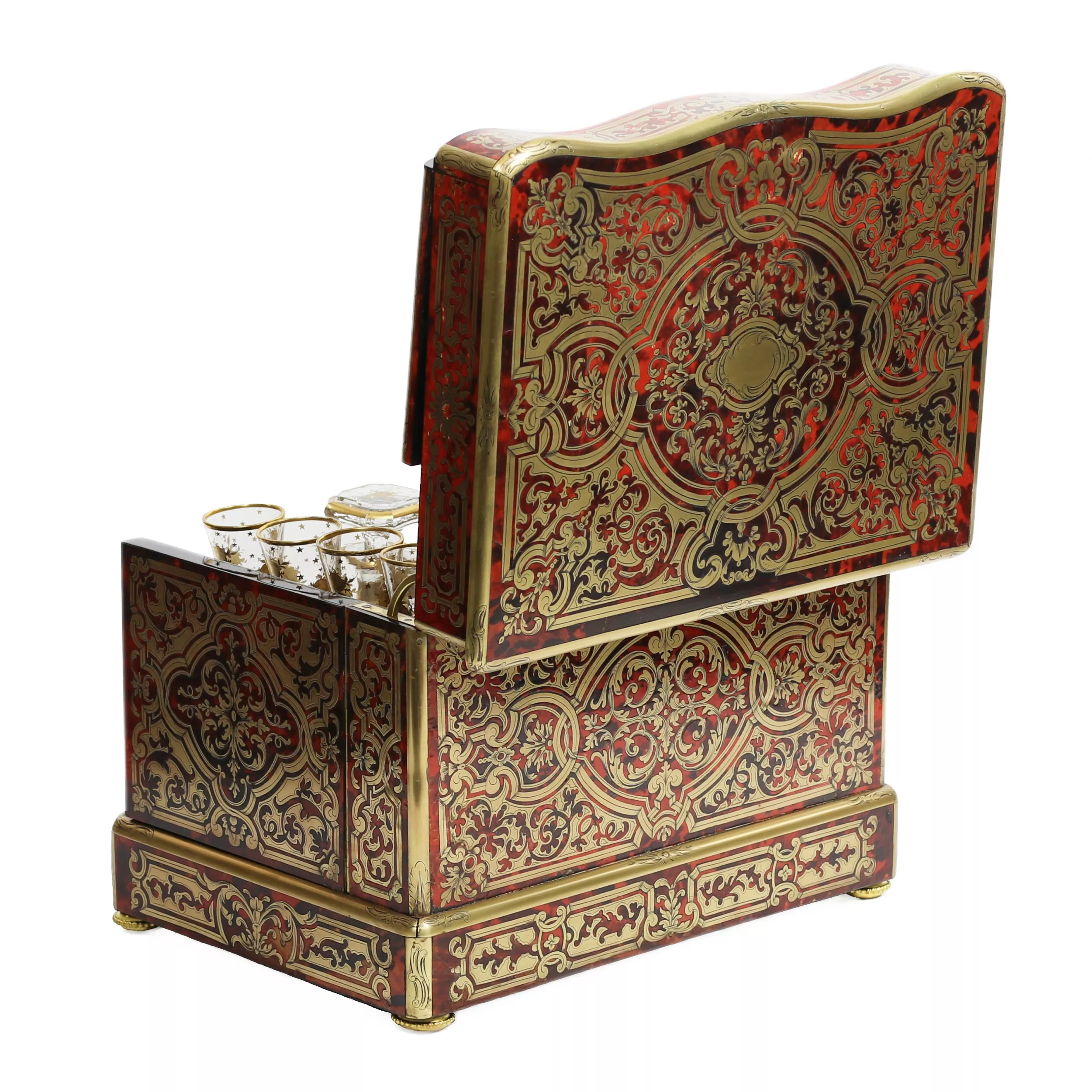 CARRIAGE CAVE À LIQUEUR BY TAHAN IN THE NAPOLEON III STYLE. FRANCE, THIRD QUARTER OF THE 19TH CENTURY