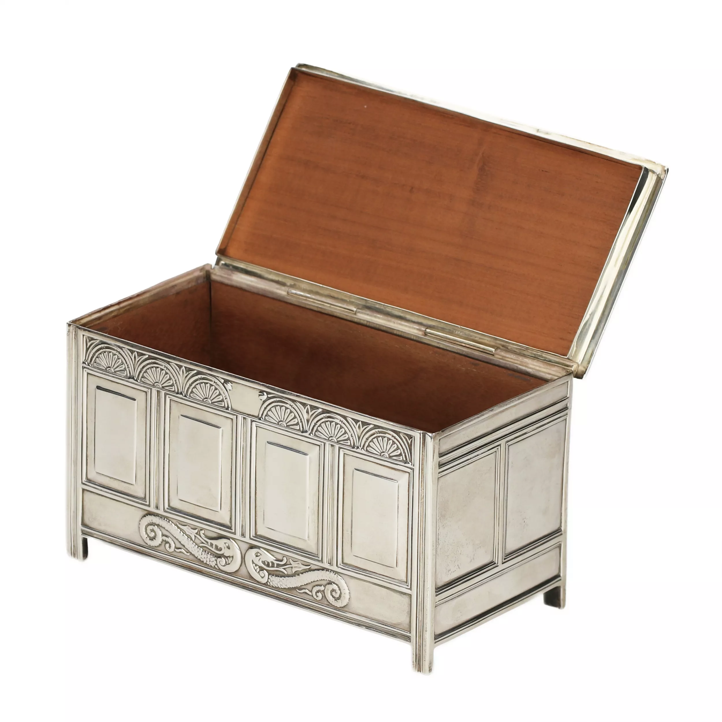 Boîte en argent pour ranger les cigares. Elkington & Co Ltd, Angleterre, Sheffield, 1910 