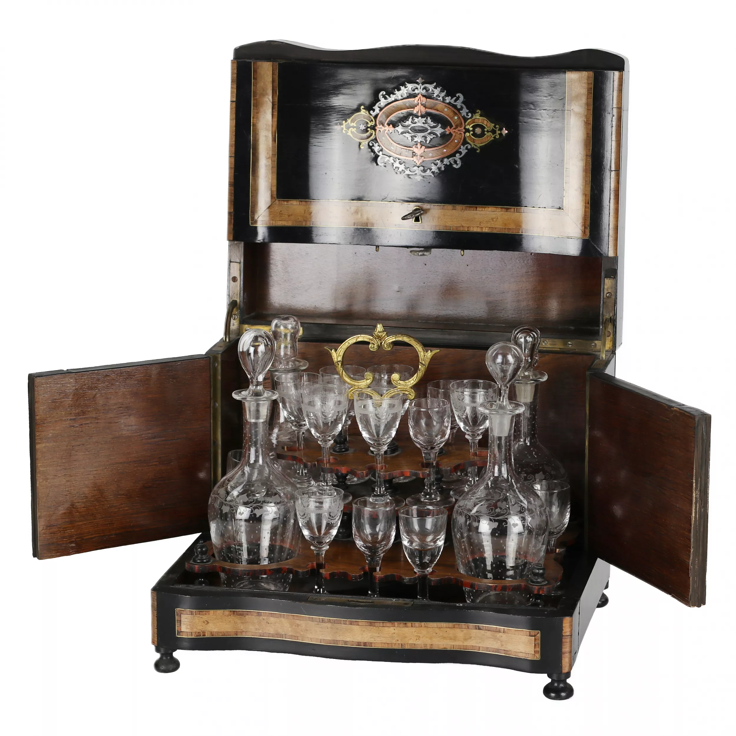 FOLDING TRAVELLING LIQUEUR CABINET (CAVE À LIQUEUR) WITH MARQUETRY. FRANCE, LATE 19TH CENTURY