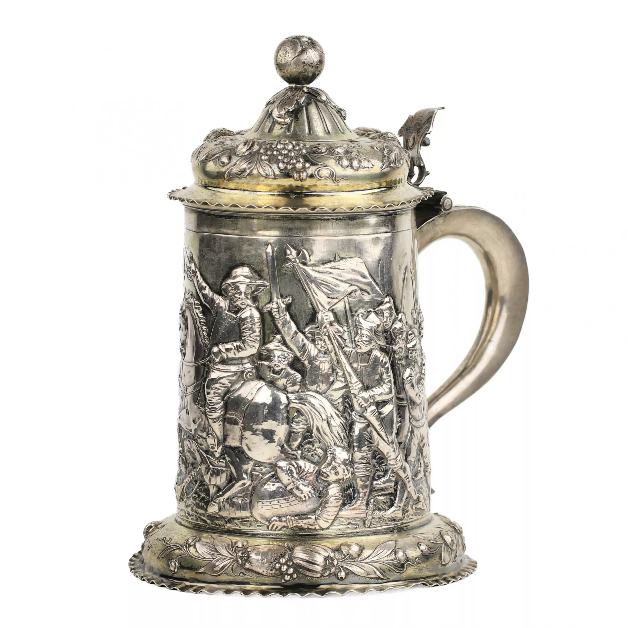 CHOPE À BIÈRE EN ARGENT AVEC SCÈNES DE BATAILLE IMPÉRIALE ALLEMAGNE, PREMIÈRE MOITIÉ DU XIXᵉ SIÈCLE