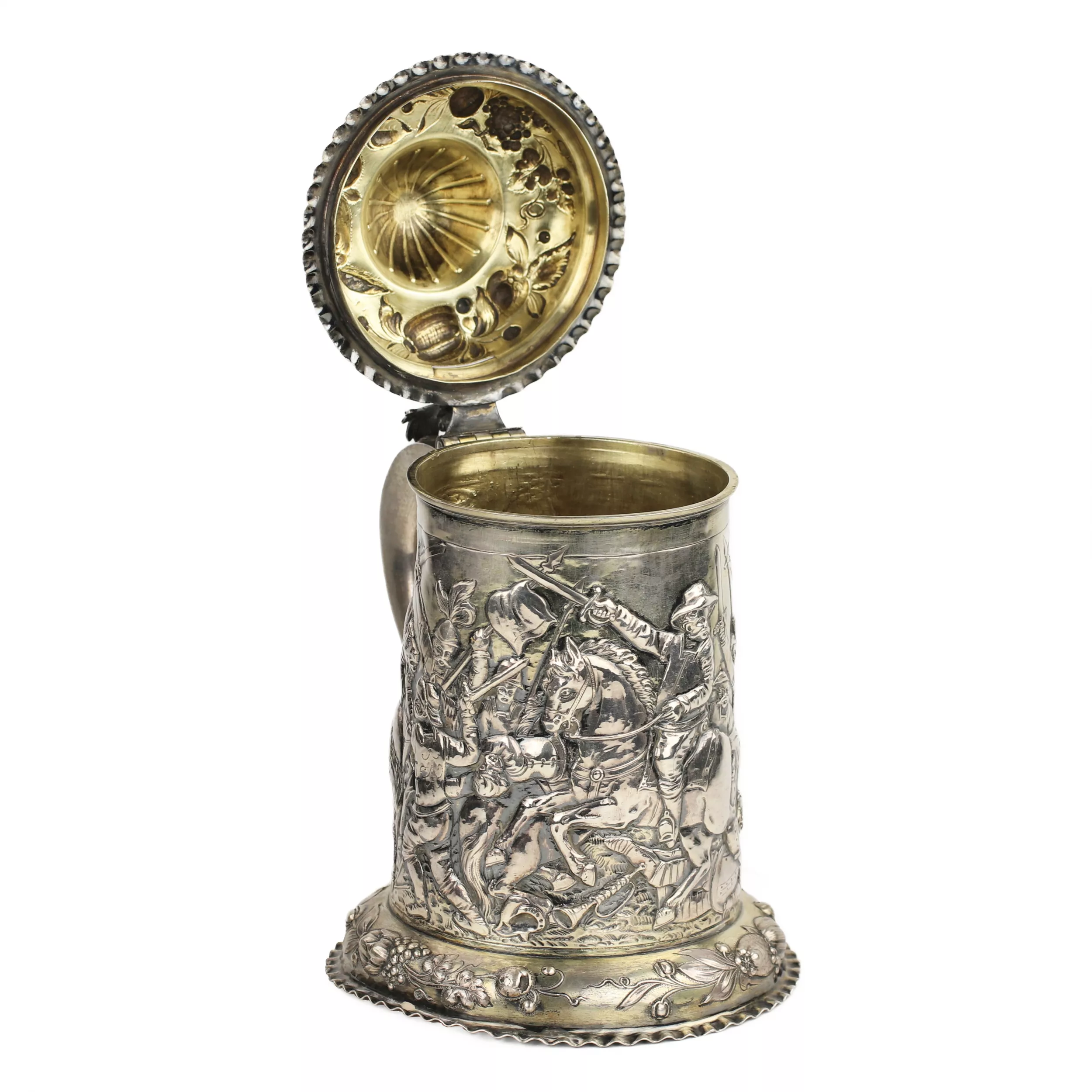 CHOPE À BIÈRE EN ARGENT AVEC SCÈNES DE BATAILLE IMPÉRIALE ALLEMAGNE, PREMIÈRE MOITIÉ DU XIXᵉ SIÈCLE