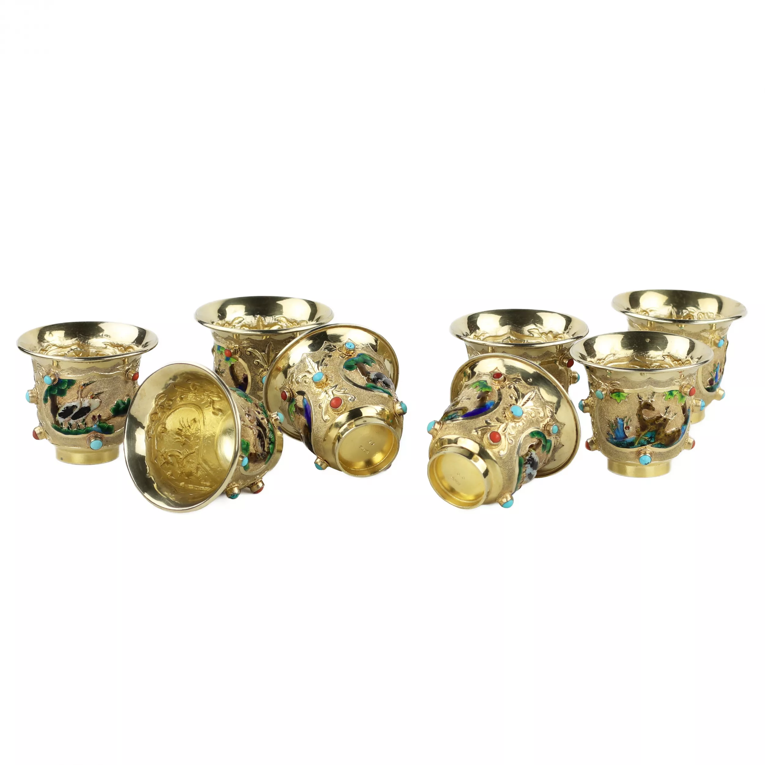 SERVICE À THÉ CHINOIS D’EXPORTATION EN ARGENT DORÉ AVEC ÉMAUX ET CABOCHONS CHINE, DÉBUT DU XXE SIÈCLE
