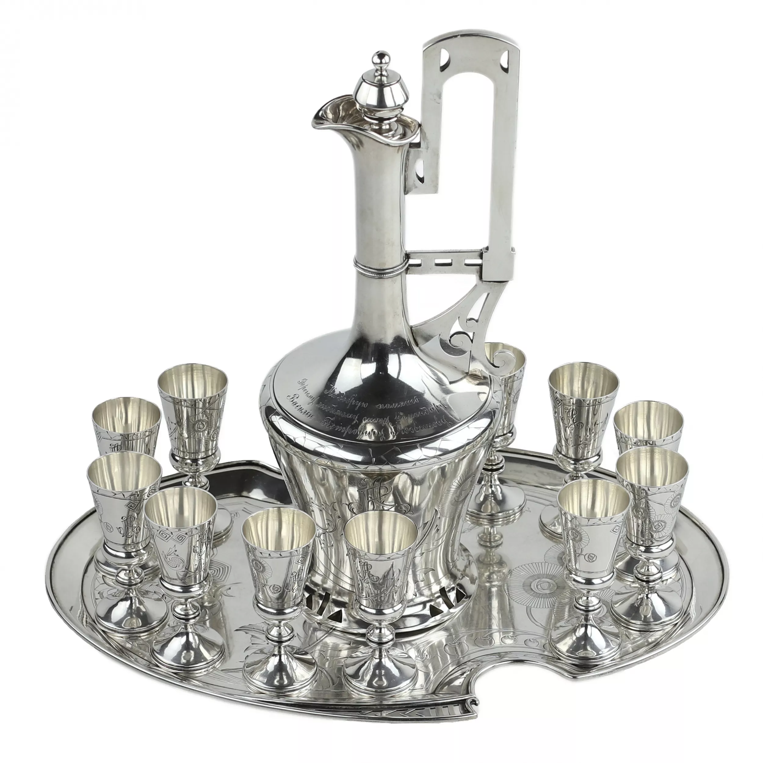 Service en argent russe de style Art Nouveau. 13 artel de Moscou. Début du 20e siècle