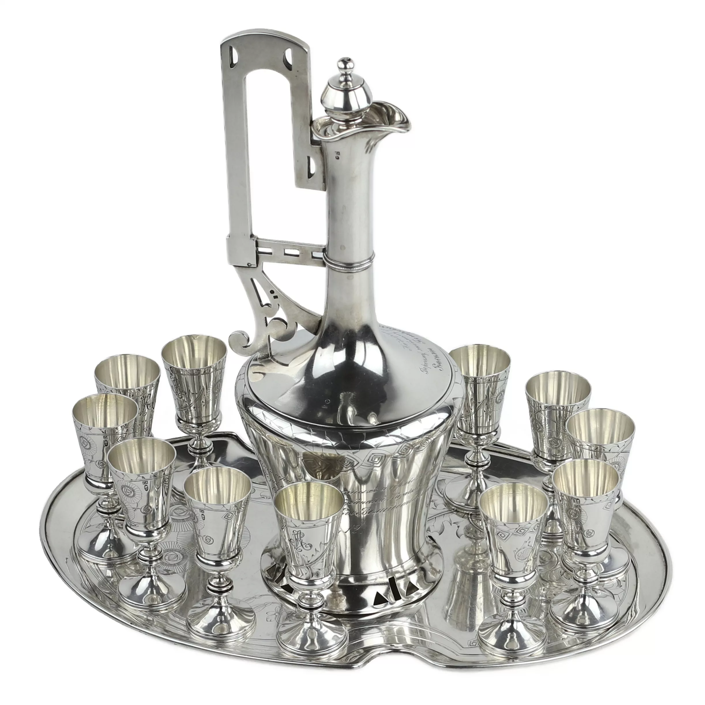 Service en argent russe de style Art Nouveau. 13 artel de Moscou. Début du 20e siècle