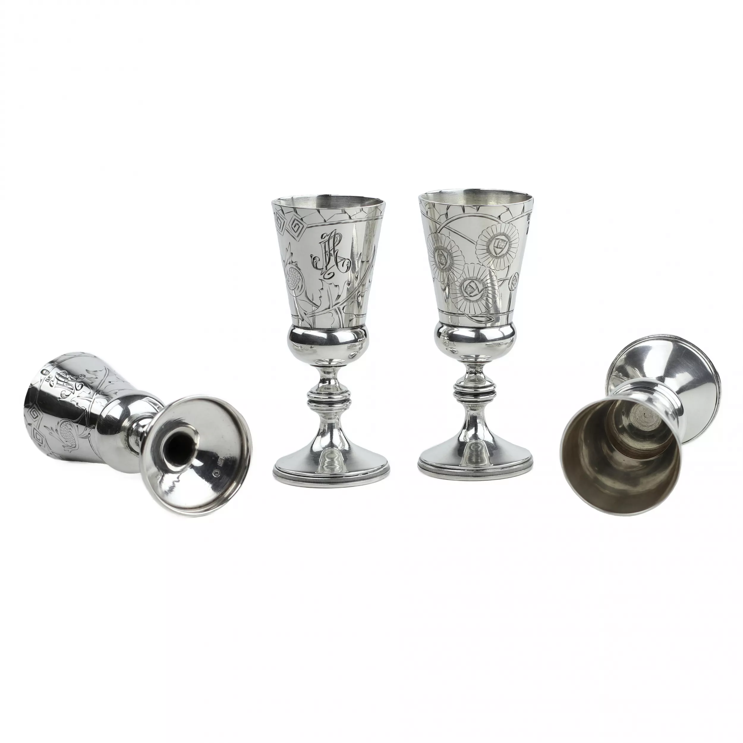 Service en argent russe de style Art Nouveau. 13 artel de Moscou. Début du 20e siècle