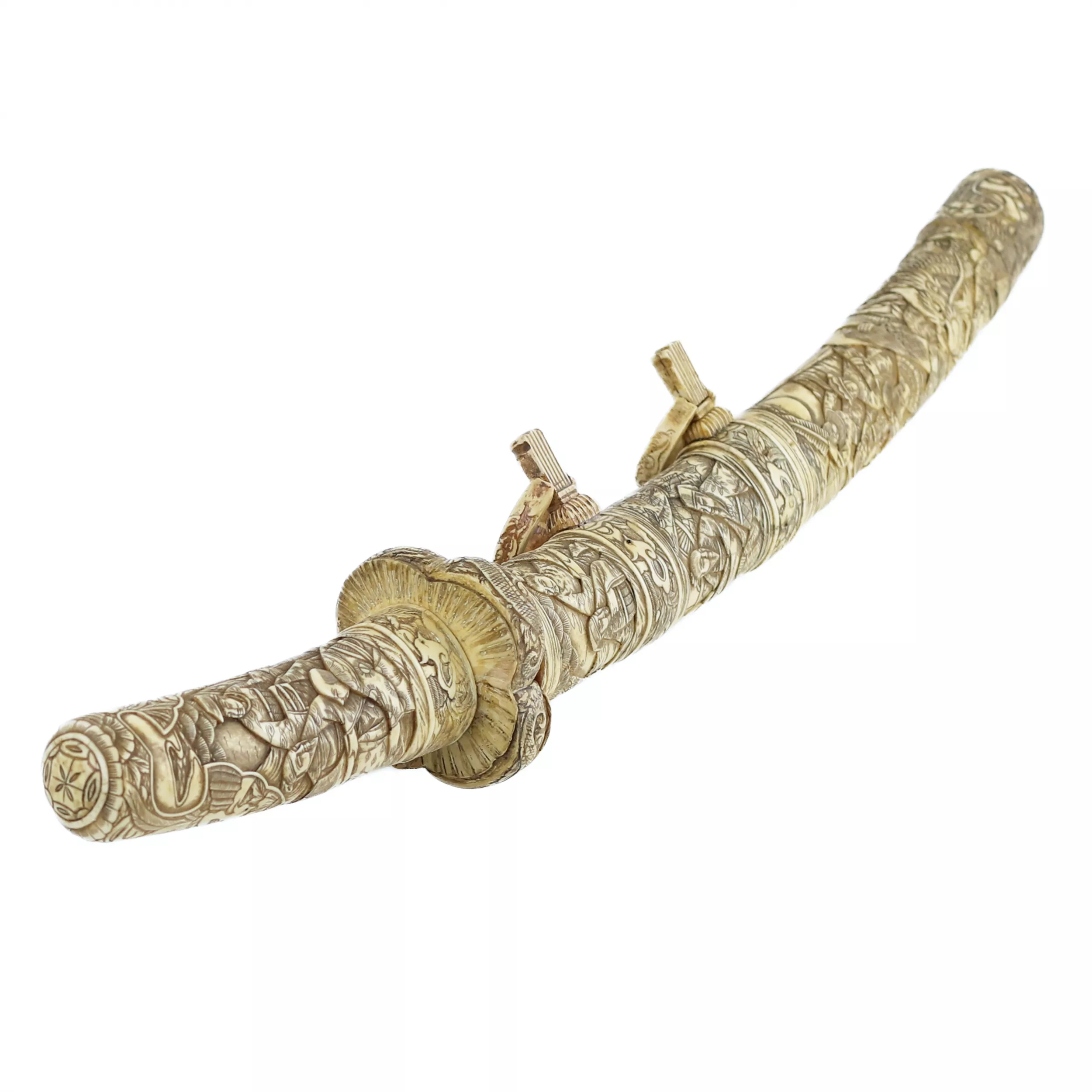 Sabre Wakizashi japonais dans un fourreau en os sculpté, fin de la période Meiji (tournant des XIXe et XXe siècles) 
