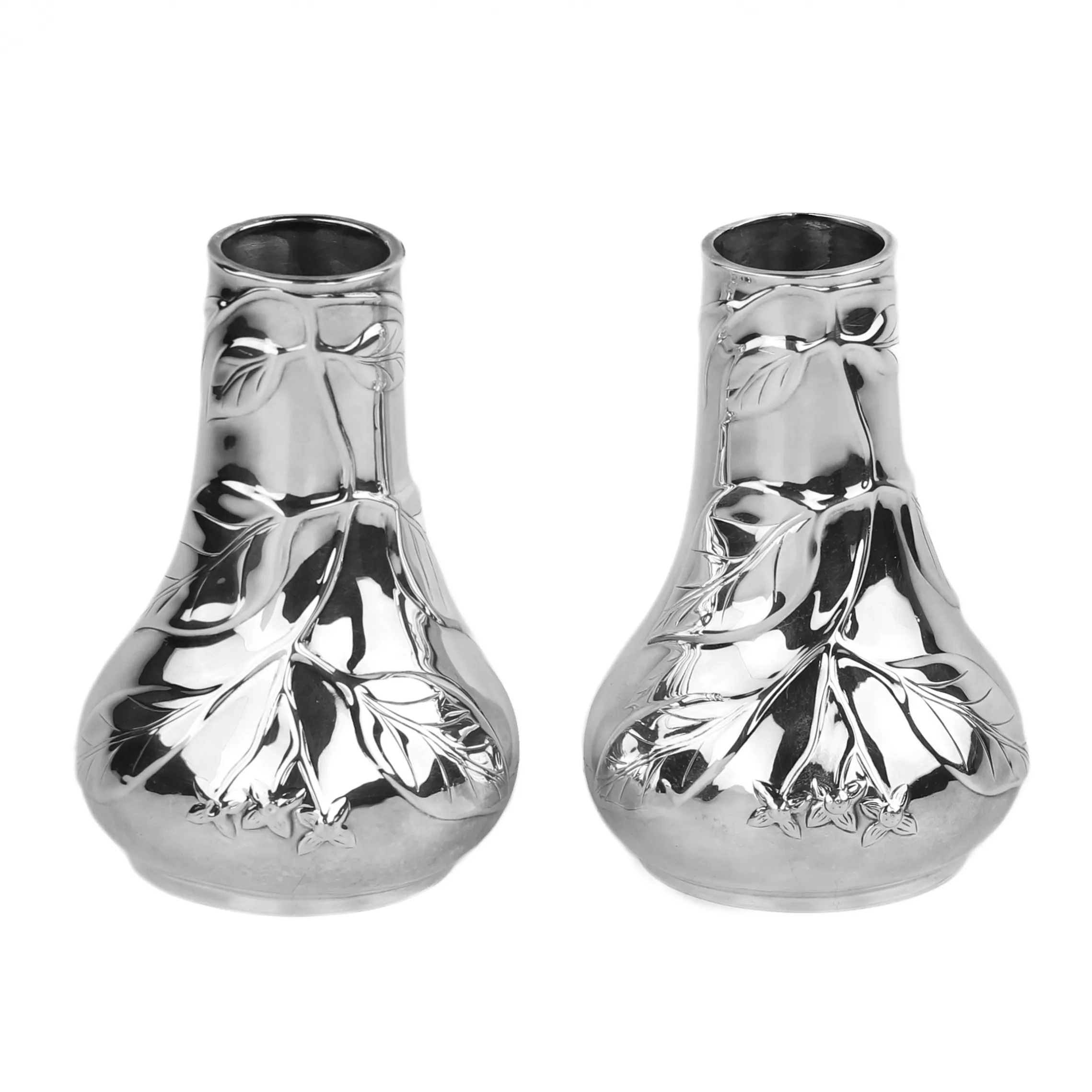 PAIR OF SILVER ART NOUVEAU VASES, TIFFANY & CO., USA, 20TH CENTURY