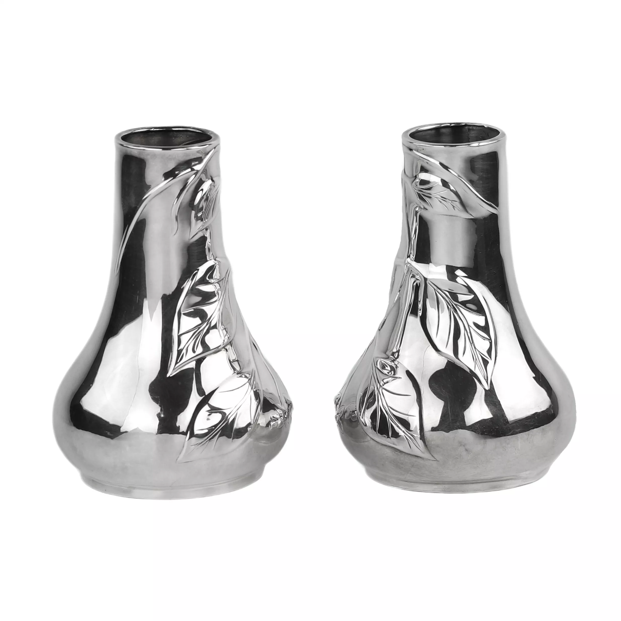 PAIR OF SILVER ART NOUVEAU VASES, TIFFANY & CO., USA, 20TH CENTURY