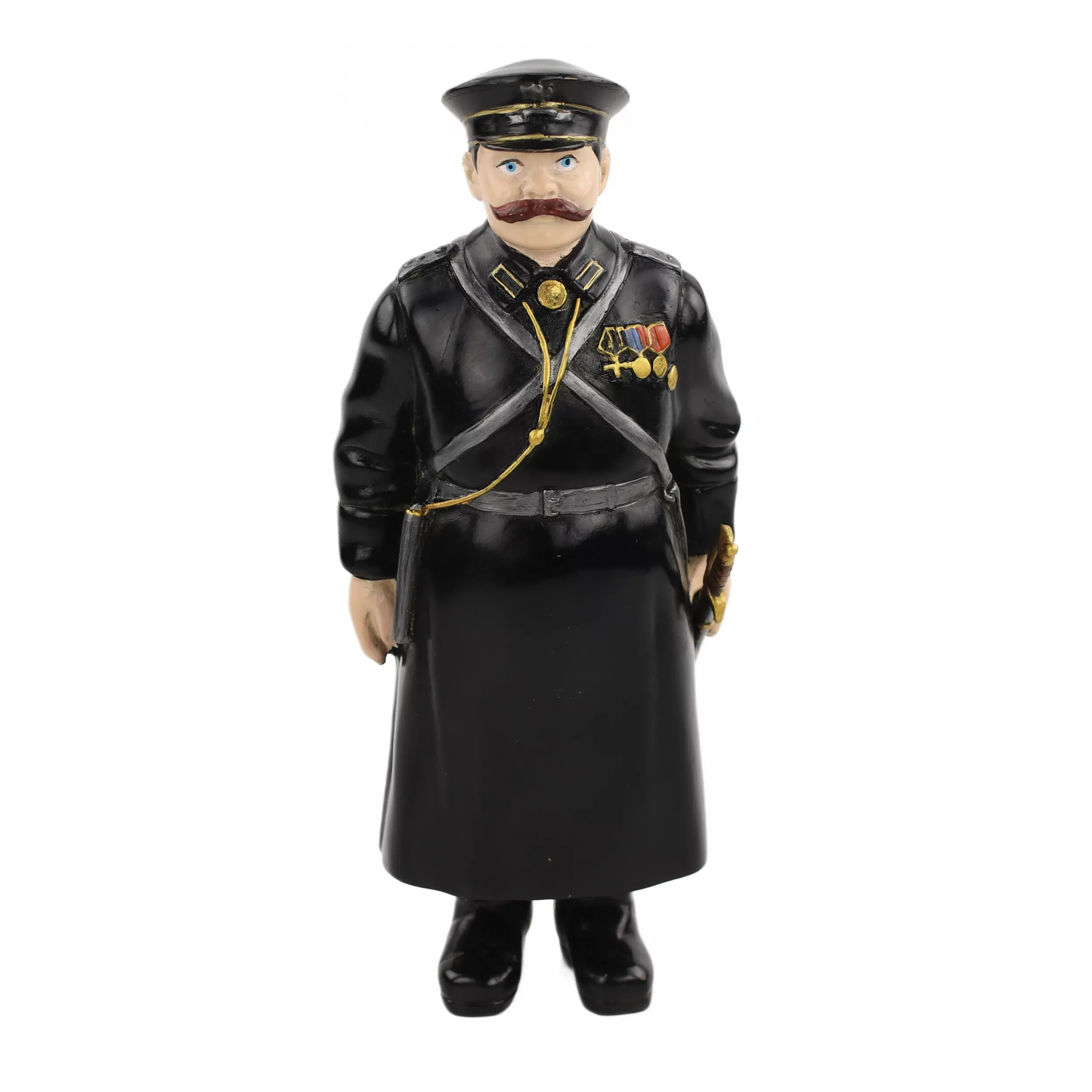 Figurine en bronze d`un policier, peinte aux émaux à froid d`après le modèle Fabergé. Saint-Pétersbourg, 1911. 