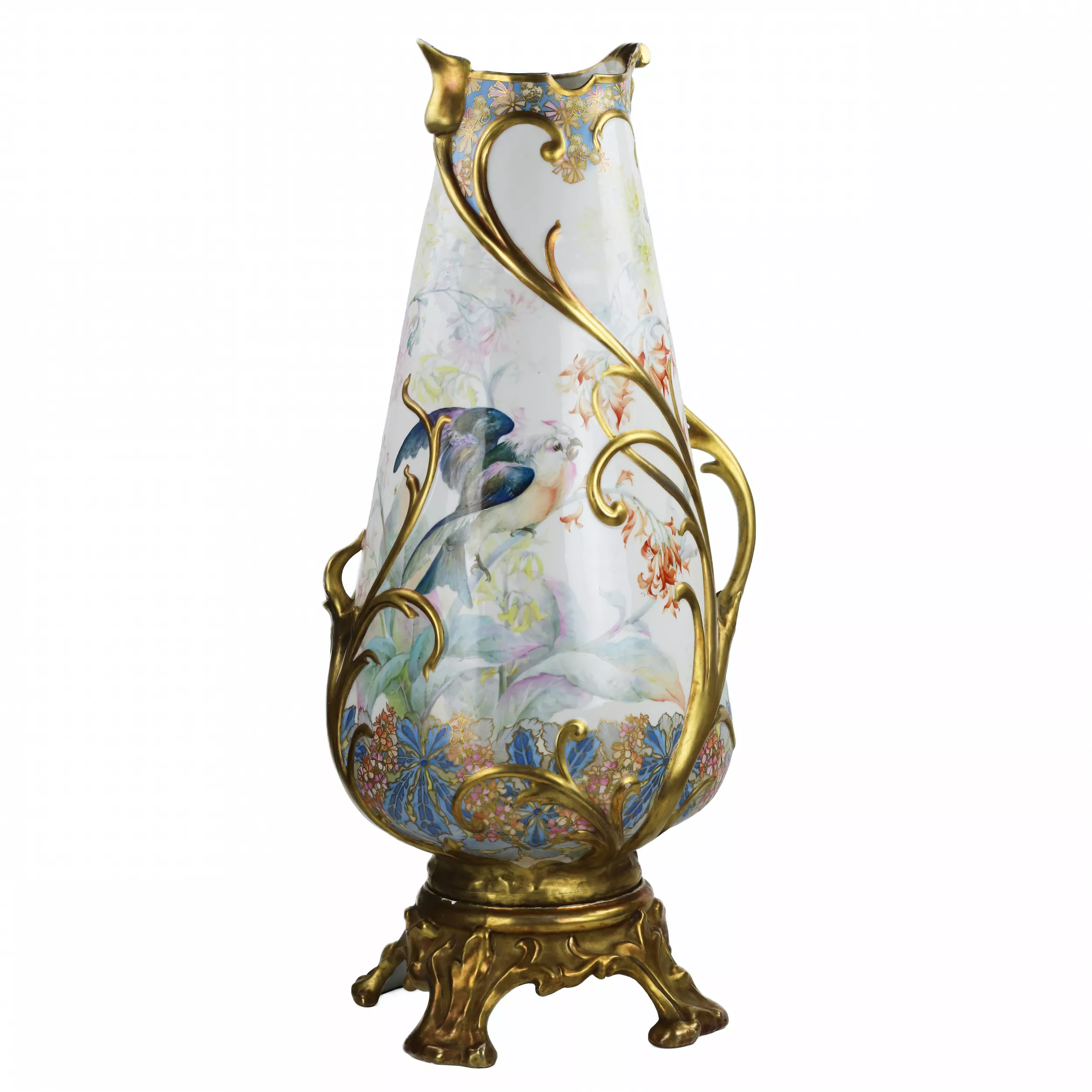 Vase with painting Birds and flowers. Yildiz. Ottoman Empire, 1900.