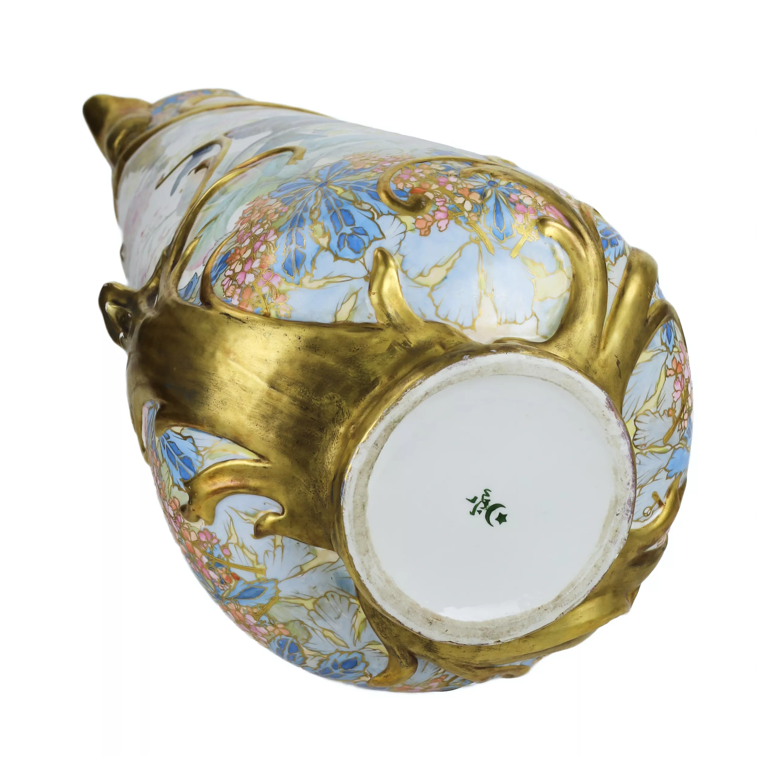 Vase with painting Birds and flowers. Yildiz. Ottoman Empire, 1900.
