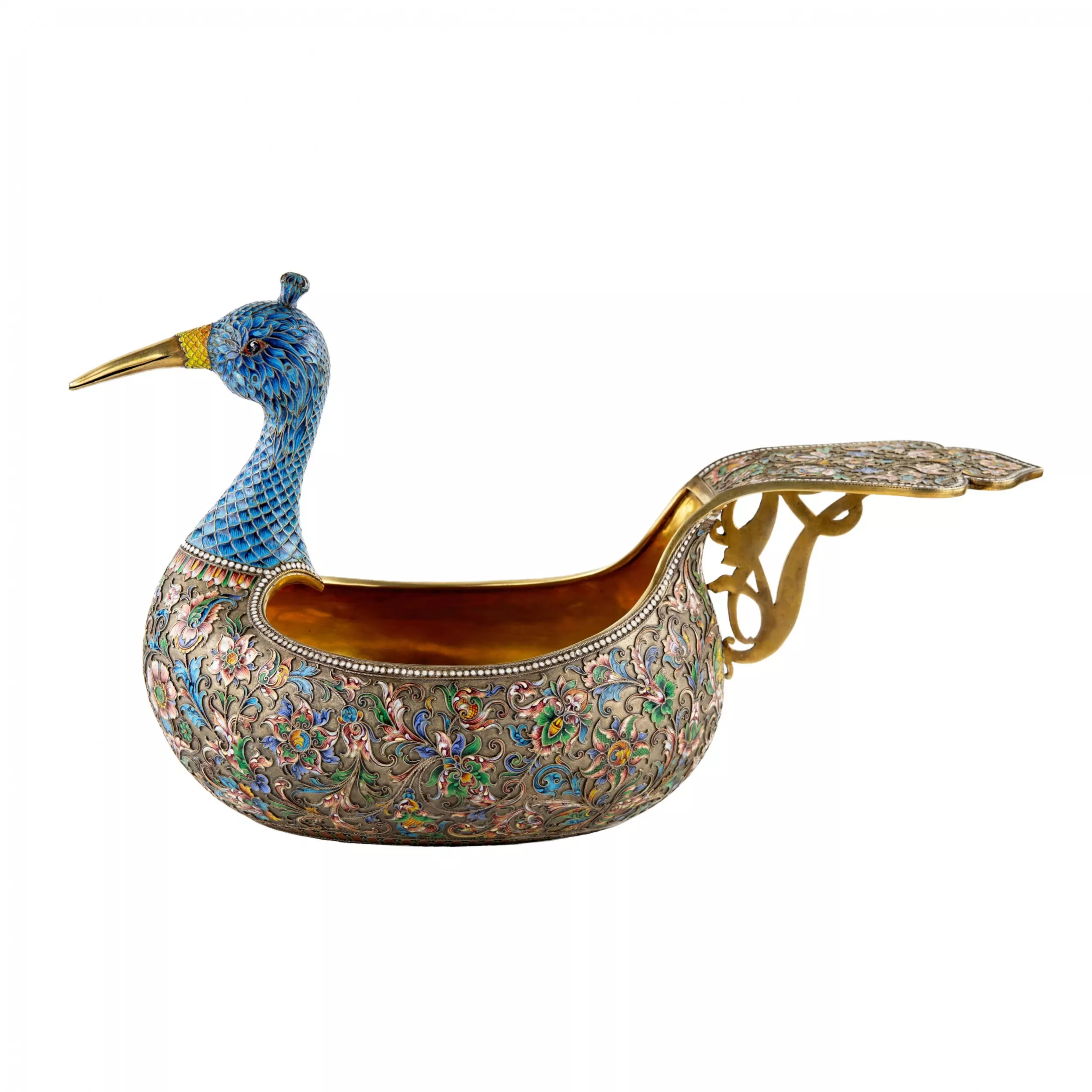 LARGE SILVER KOVSH IN THE RUSSIAN STYLE WITH CLOISONNÉ ENAMEL RUSSIA, MOSCOW, EARLY 20TH CENTURY