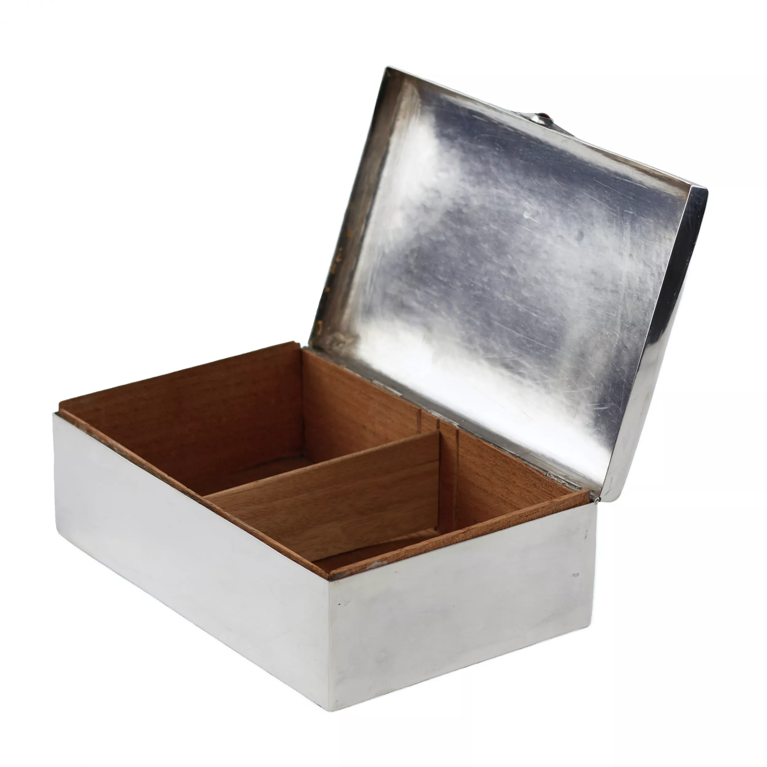 BOÎTE À CIGARes EN ARGENT AVEC CABOCHON SUÈDE, XXe SIÈCLE