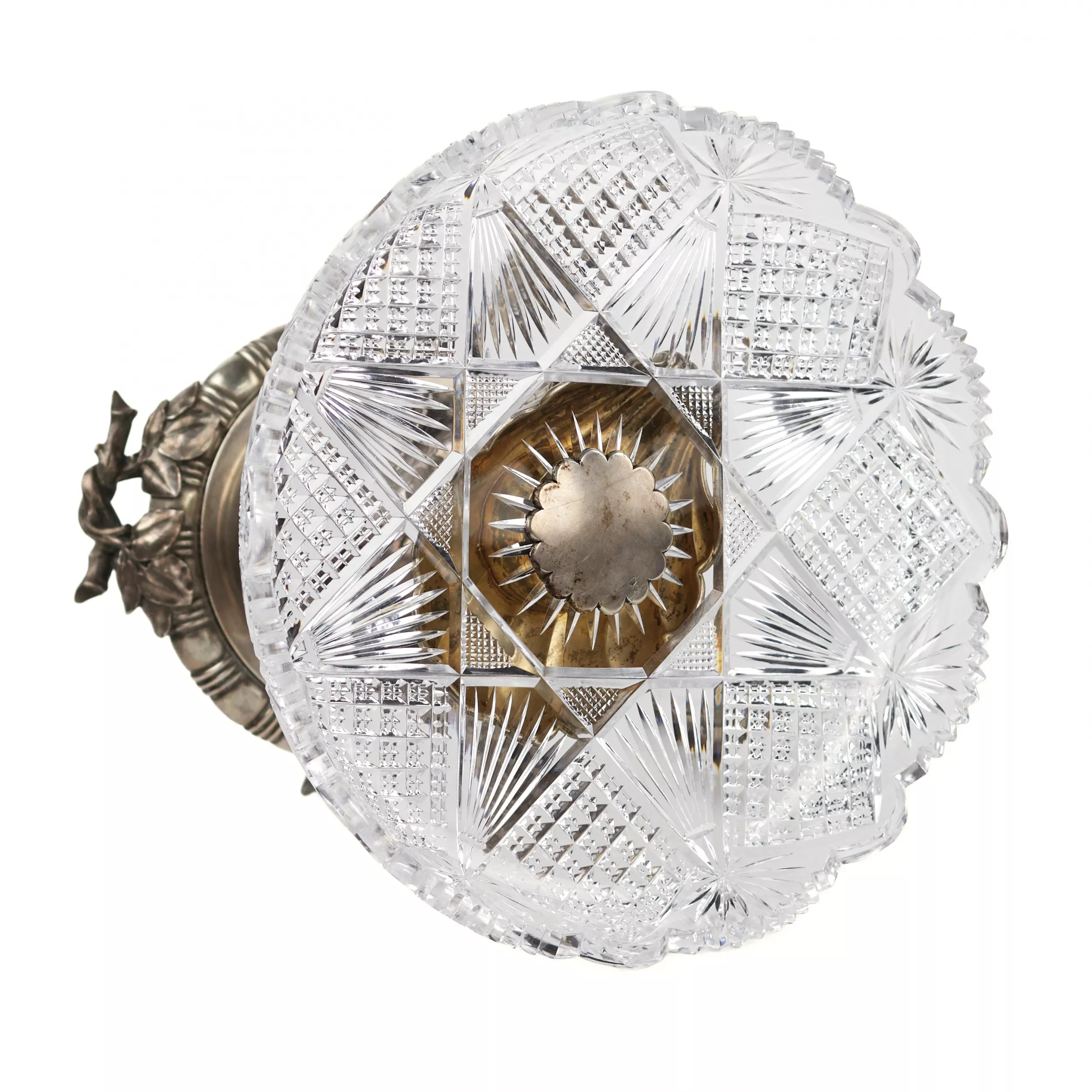 EXCEPTIONNELLE PAIRE DE TAZZAS EN CRISTAL SUR PIÉTEMENTS EN ARGENT. MAISON DES FRÈRES GRACHEV RUSSIE, SAINT-PÉTERSBOURG, FIN DU XIXᵉ SIÈCLE