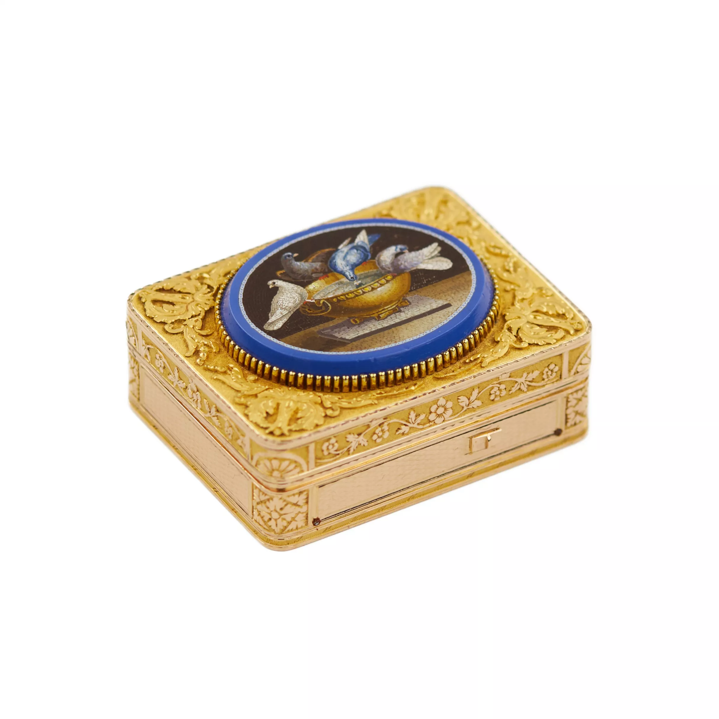 MUSICAL SNUFFBOX WITH MICROMOSAIC PLINY`S DOVES FRANCE, 1819–1838 