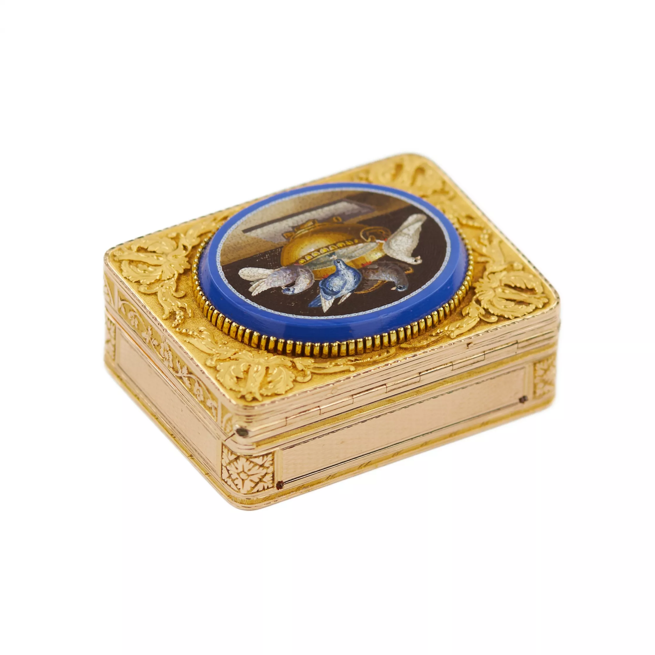 MUSICAL SNUFFBOX WITH MICROMOSAIC PLINY`S DOVES FRANCE, 1819–1838 