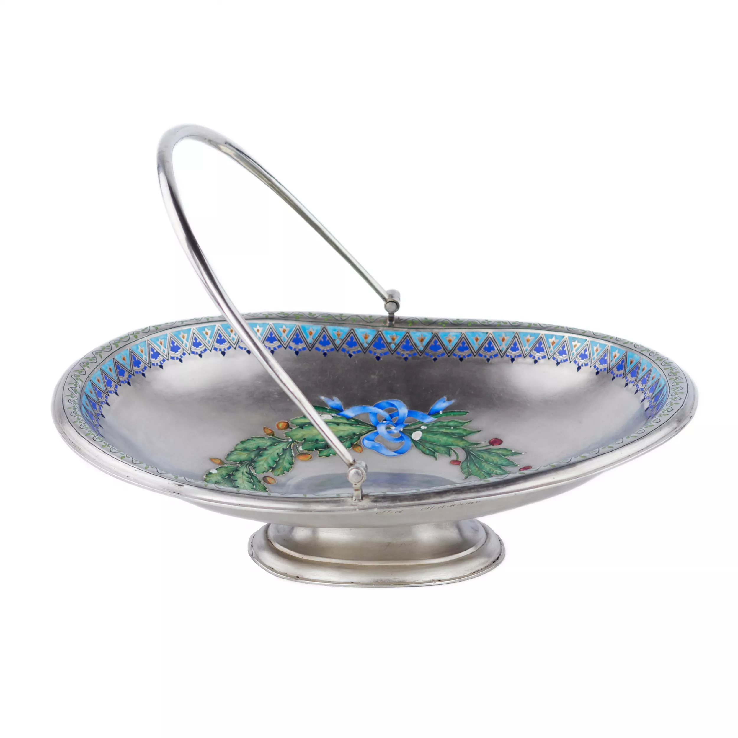 СЕРЕБРЯНАЯ КОНФЕТНИЦА С ЖИВОПИСНОЙ ЭМАЛЬЮ РОССИЯ, 1888 ГОД