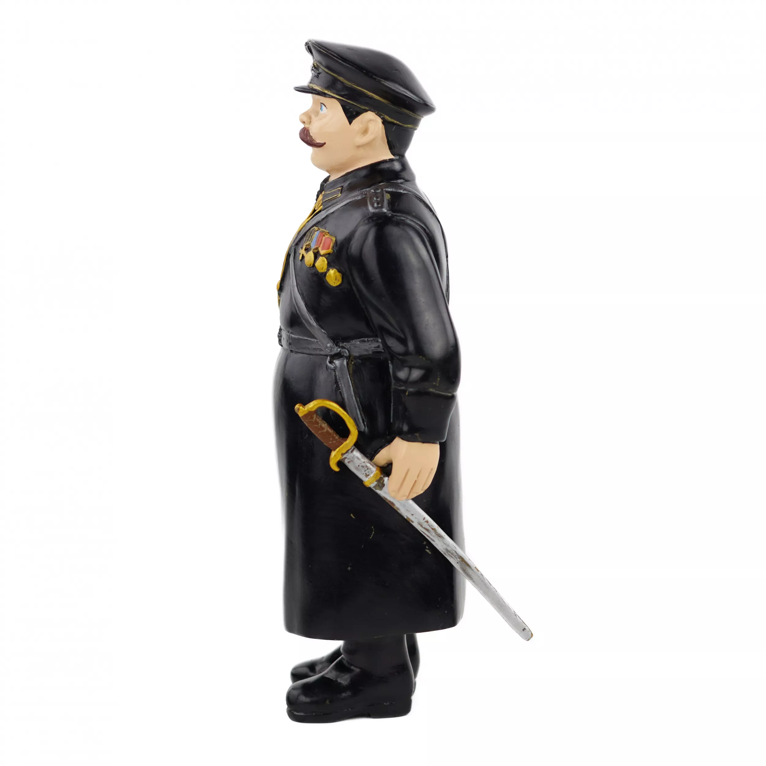 FIGURINE EN BRONZE D’UN POLICIER RUSSE, PEINTE À FROID D’APRÈS UN MODÈLE DE FABERGÉ RUSSIE, SAINT-PÉTERSBOURG, 1911