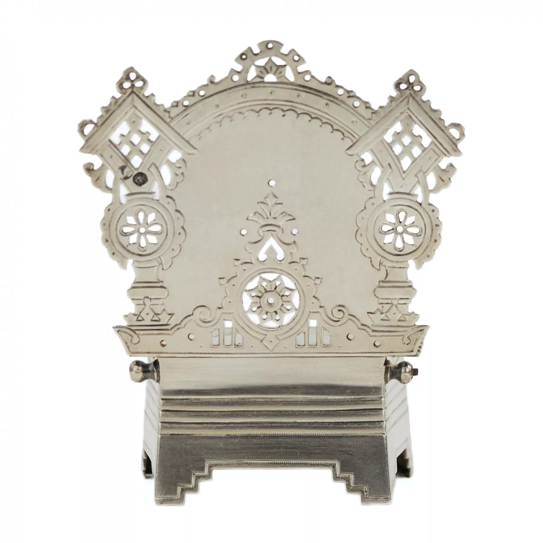 SALIÈRE EN ARGENT EN FORME DE TRÔNE, STYLE HISTORICISME EMPIRE RUSSE, MOSCOU, 1891