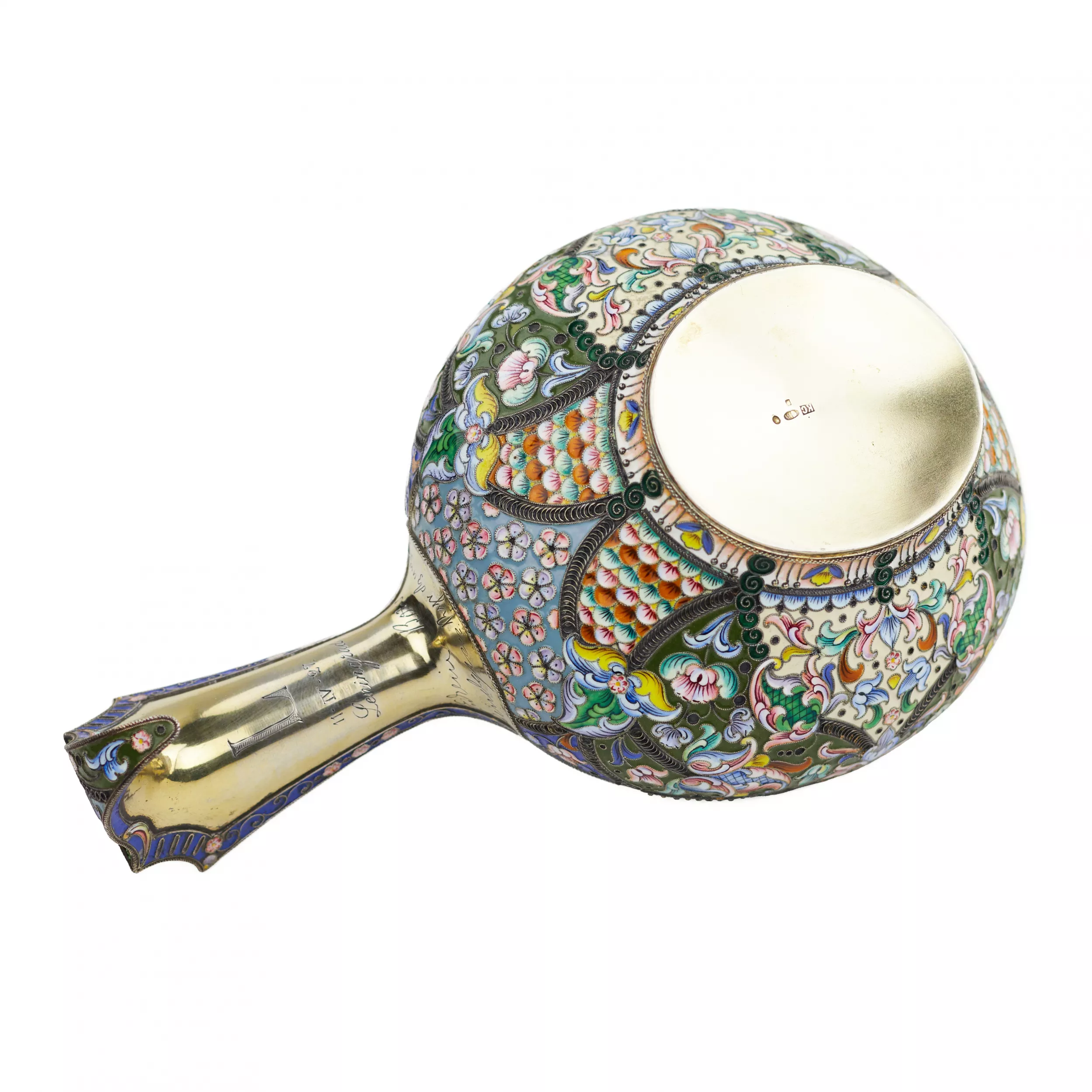 LARGE RUSSIAN SILVER KOVSH WITH CLOISONNÉ ENAMEL BY KONSTANTIN SKVORTSOV  RUSSIA, MOSCOW, 1908–1917