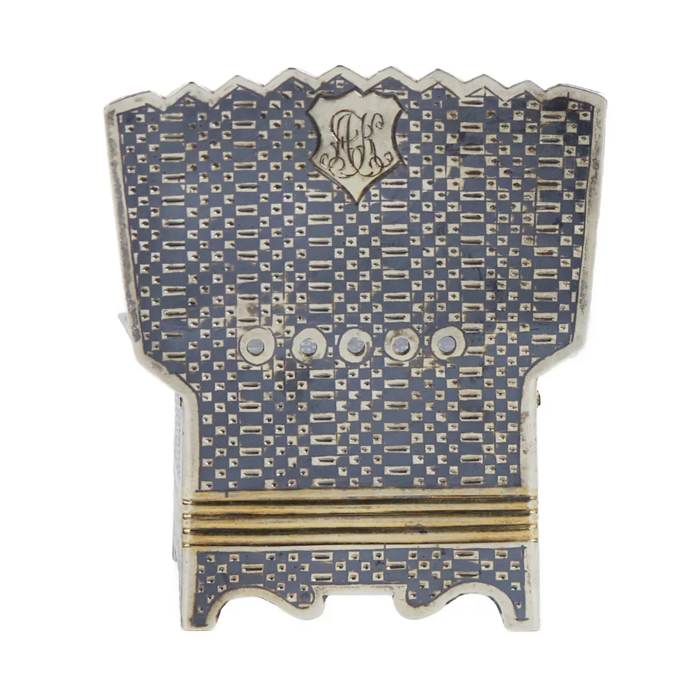 SALIÈRE EN ARGENT EN FORME DE TRÔNE AVEC NIELLO MOSCOU, 1864