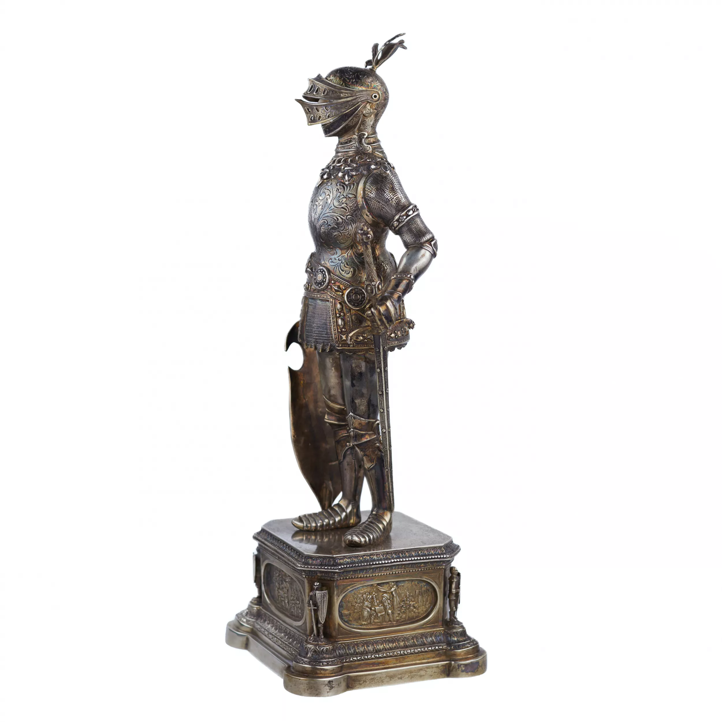 SILVER CABINET FIGURE OF A KNIGHT. J. KURZ & CO. GERMANY, HANAU, TURN OF THE 19TH - 20TH CENTURIES