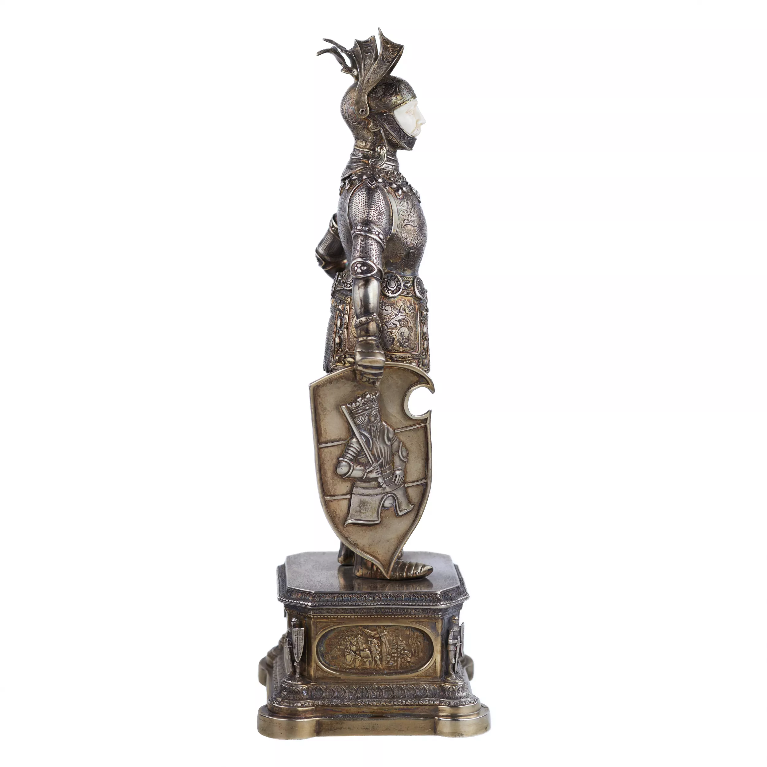 SILVER CABINET FIGURE OF A KNIGHT. J. KURZ & CO. GERMANY, HANAU, TURN OF THE 19TH - 20TH CENTURIES