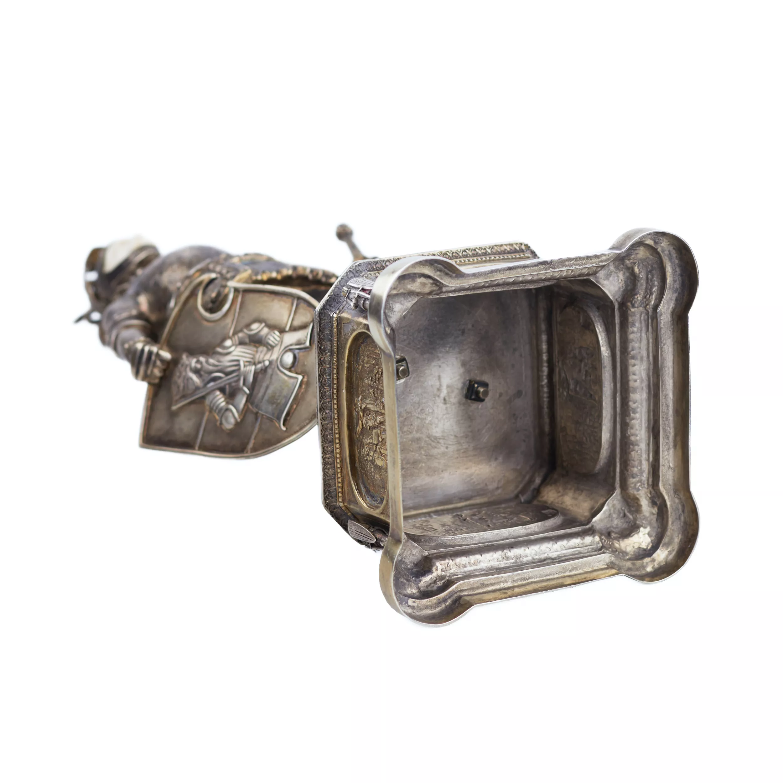 SILVER CABINET FIGURE OF A KNIGHT. J. KURZ & CO. GERMANY, HANAU, TURN OF THE 19TH - 20TH CENTURIES
