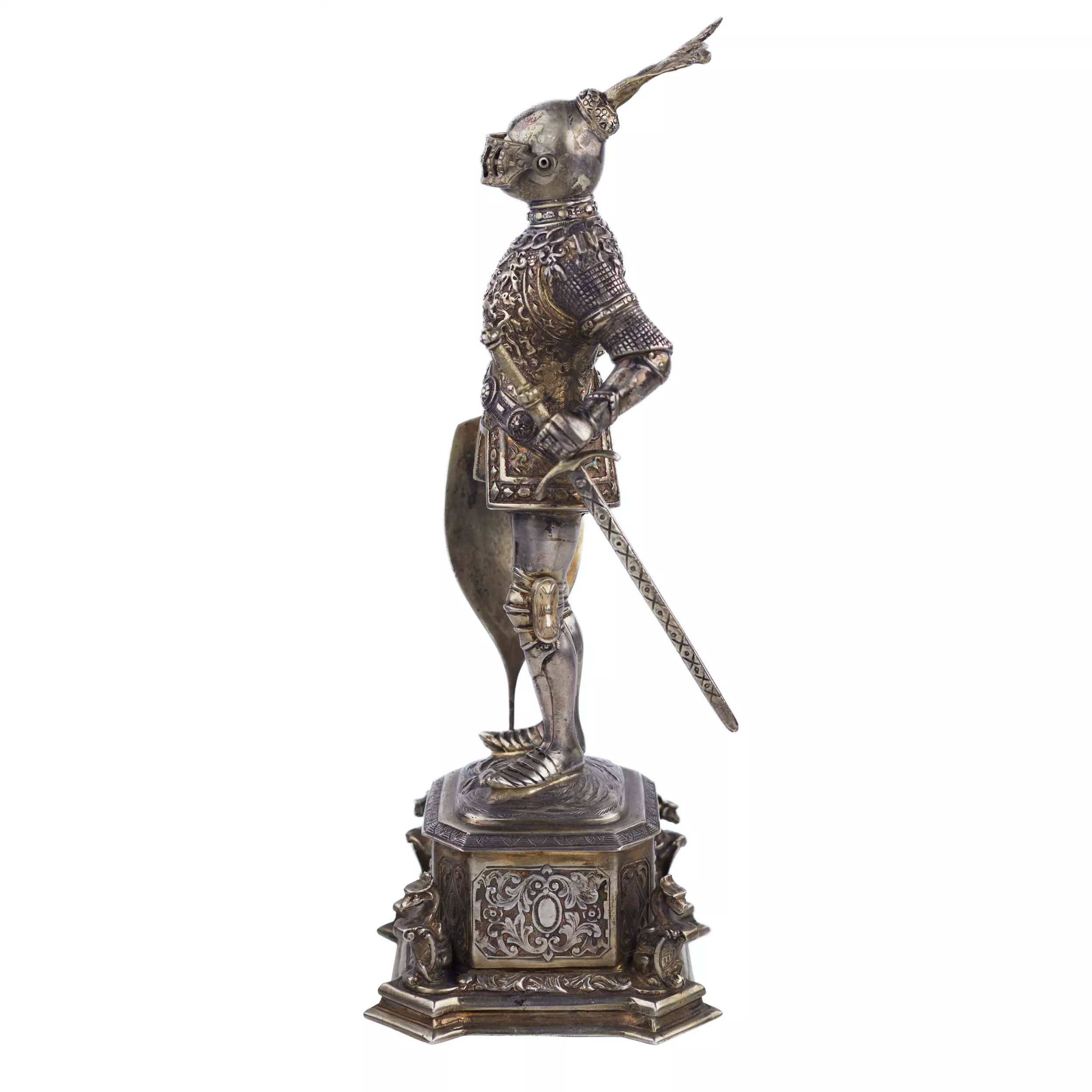 SILVER CABINET FIGURE OF A KNIGHT GERMANY, HANAU, LATE 19TH - EARLY 20TH CENTURY