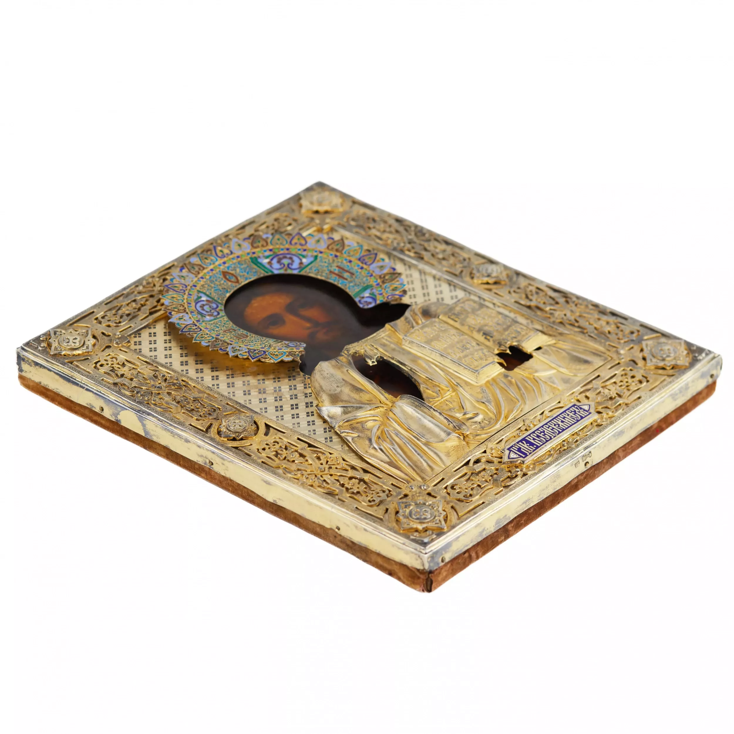 ICÔNE DU CHRIST PANTOCRATOR DANS UN OKLAD EN ARGENT VERMEIL AVEC ÉMAIL CLOISONNÉ MOSCOU, RUSSIE, 1885