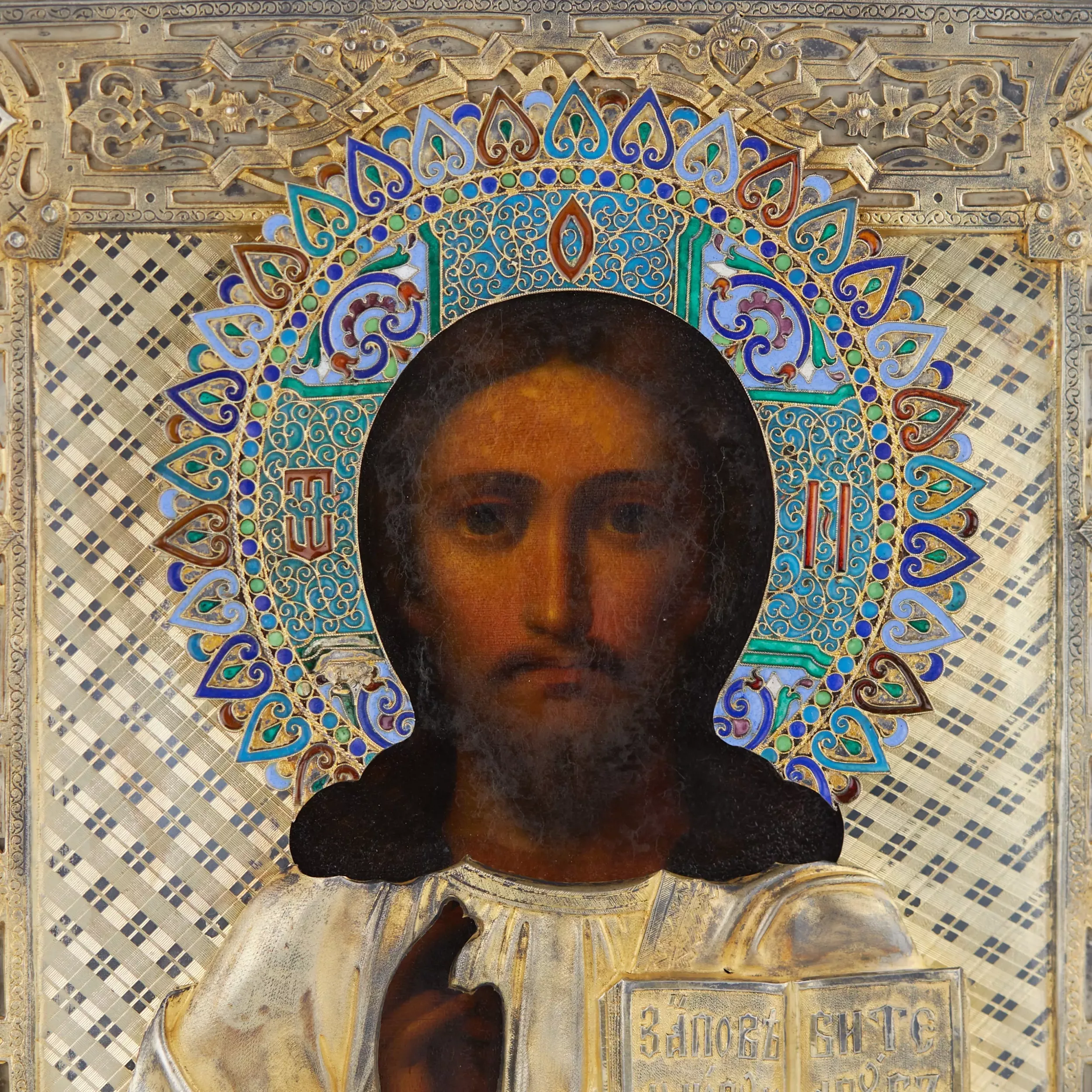 ICÔNE DU CHRIST PANTOCRATOR DANS UN OKLAD EN ARGENT VERMEIL AVEC ÉMAIL CLOISONNÉ MOSCOU, RUSSIE, 1885