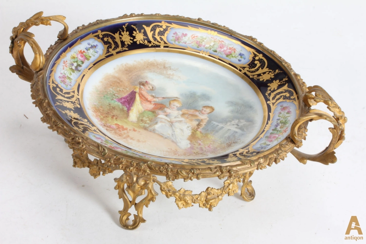 Dish faience