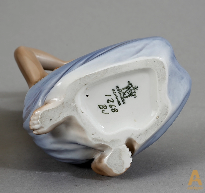 Figurine en porcelaine 