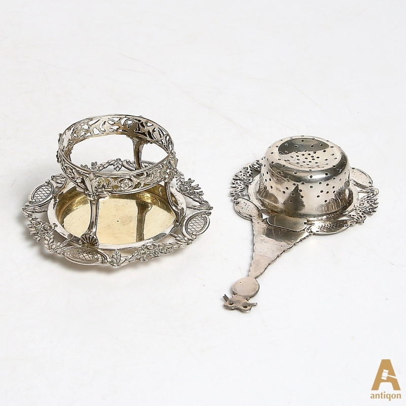 Silver tea strainer