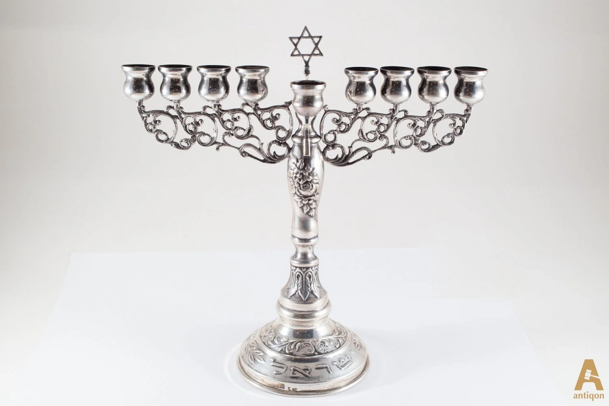 Candlestick 