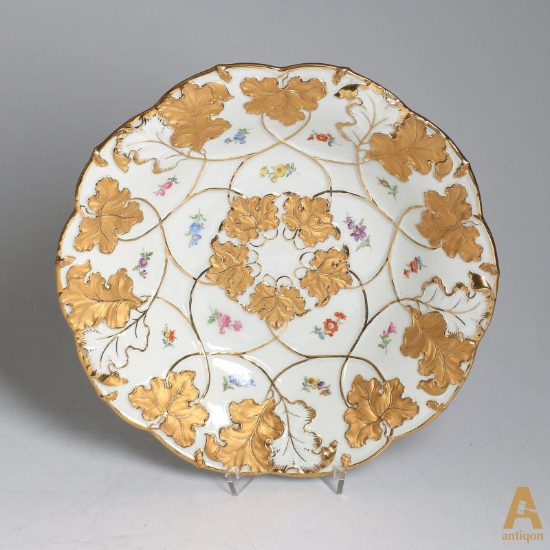 Decorative Dish 