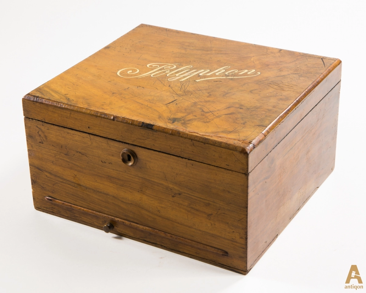 Music Box 