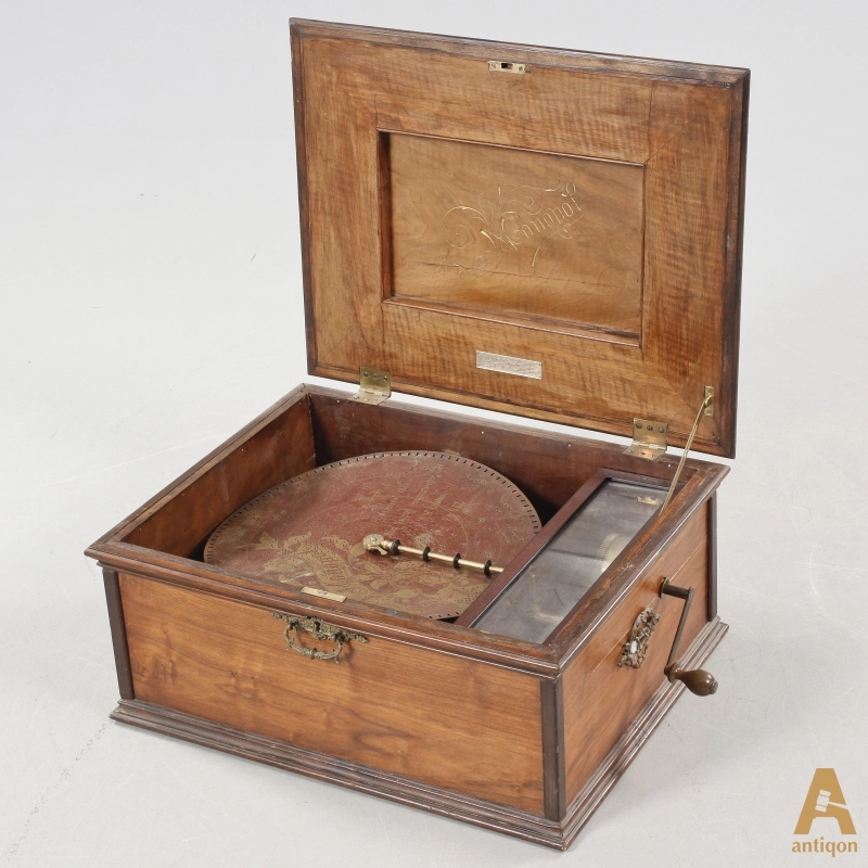 Music Box 