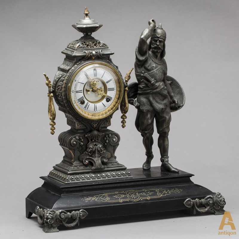 Mantel Clock