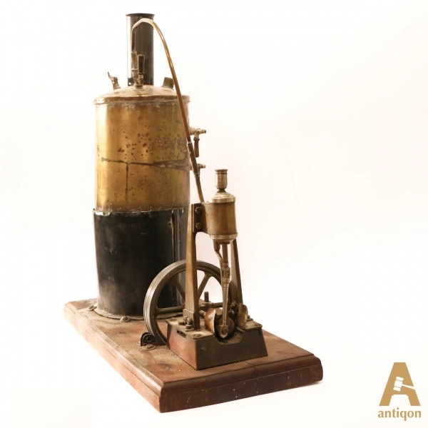 Steam engine model 