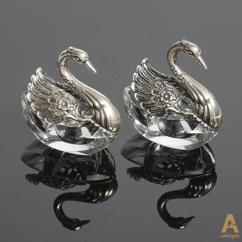 A pair of salt cellars 