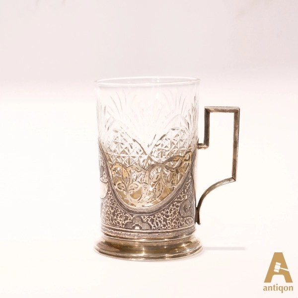 Silver cup holder