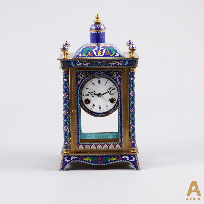 Fireplace clock with enamel